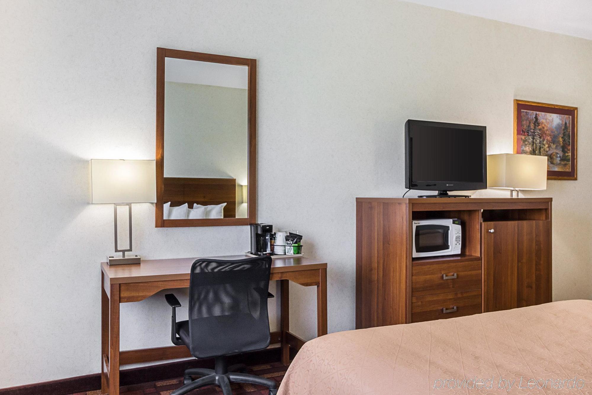 Econo Lodge Luverne I-90 Eksteriør billede